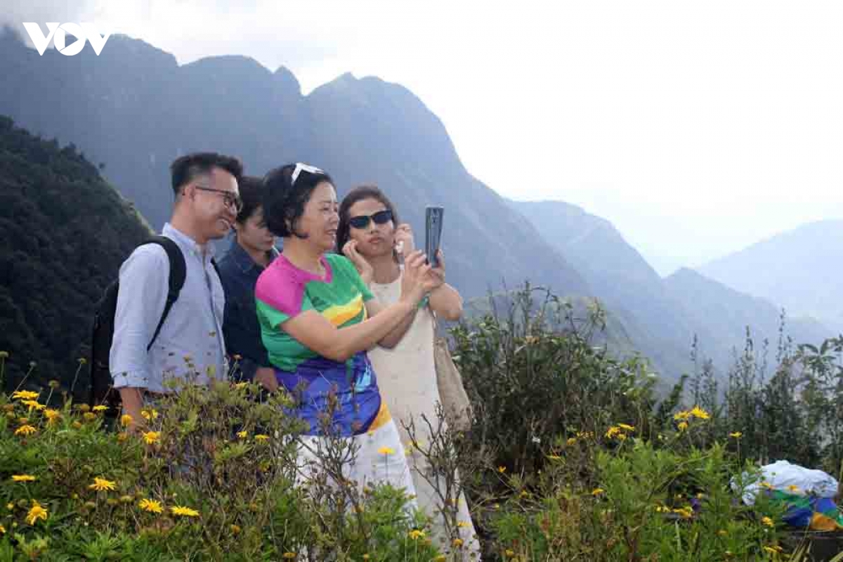 lai chau vao mua don khach, thuc day du lich tang truong hinh anh 15