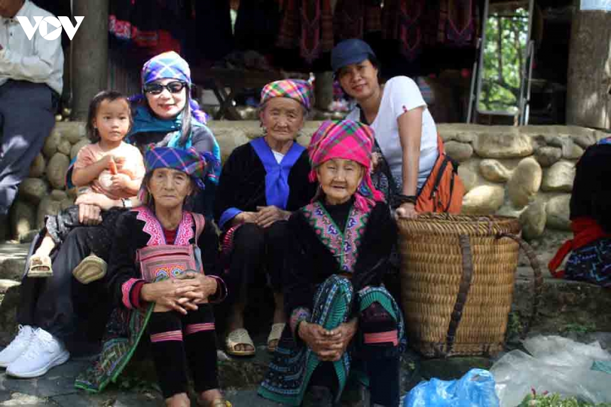 lai chau vao mua don khach, thuc day du lich tang truong hinh anh 10