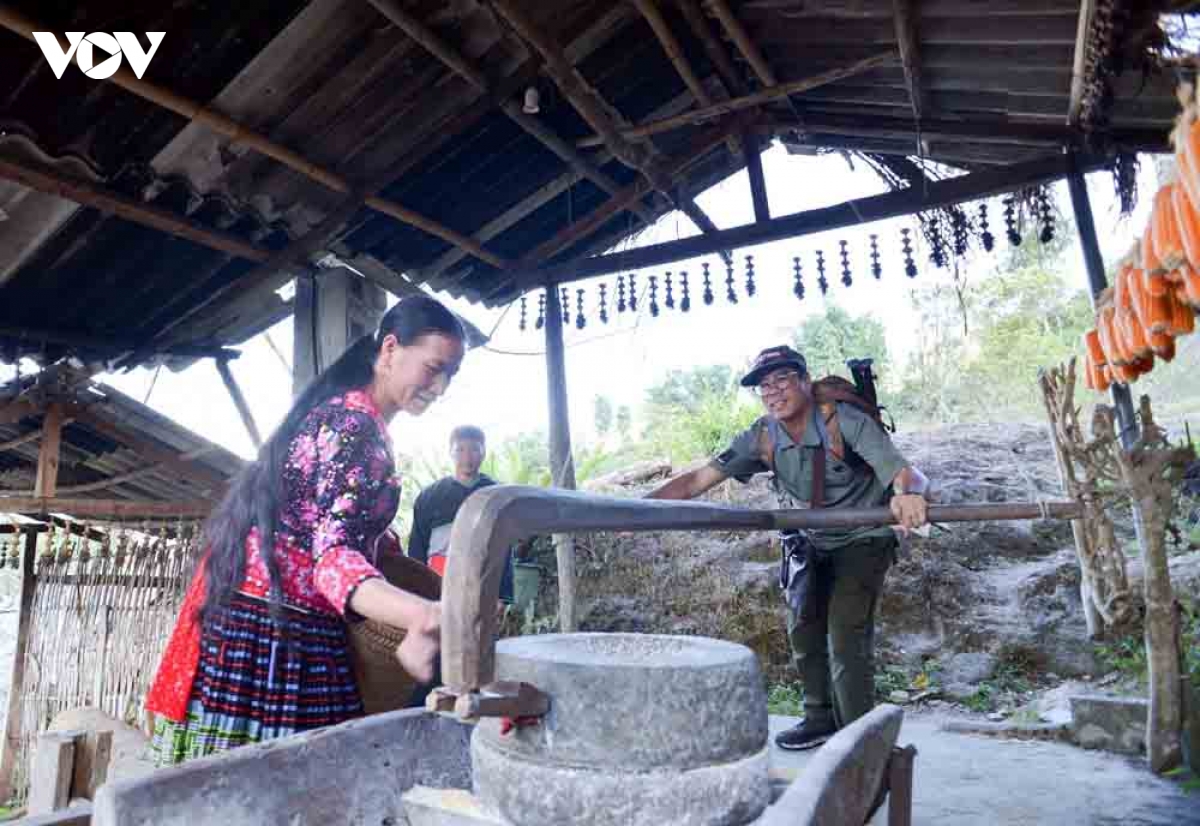 du lich lai chau khoi thong du dia, thuc day tang truong hinh anh 3
