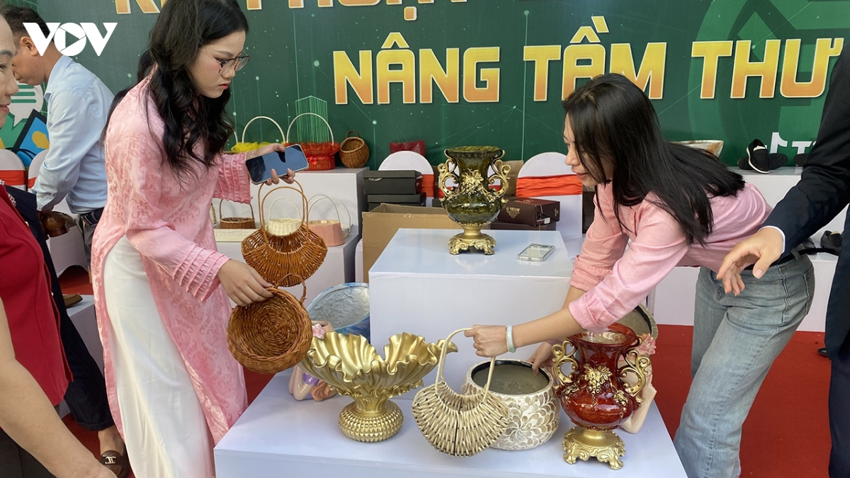 ha noi ra mat kenh tiktok ocop, ket noi san pham thu do voi thi truong so hinh anh 2