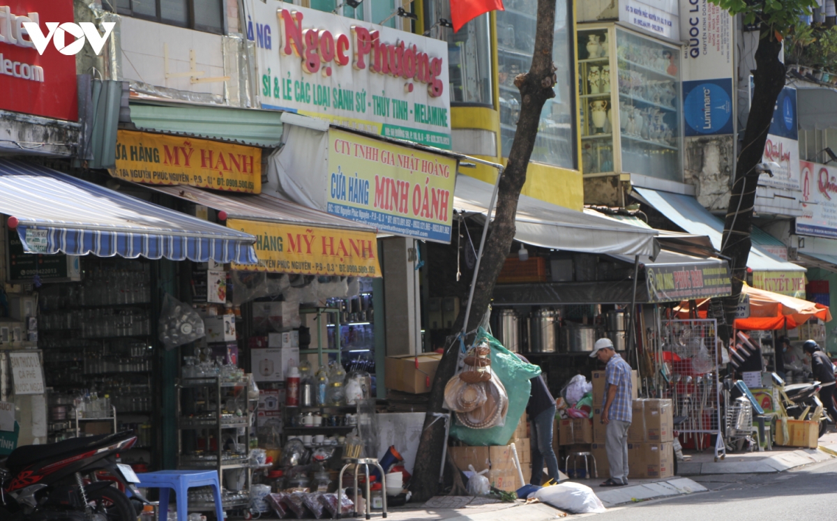 pho chuyen doanh gom su dau tien o tp.hcm truoc ky vong doi thay hinh anh 3