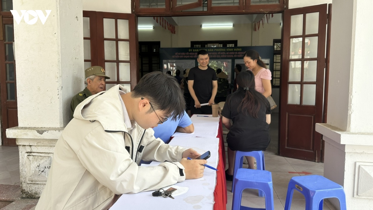 nguoi dan vinh hung gop y quy hoach tai thiet do thi, kien nghi bao dam quyen loi hinh anh 8