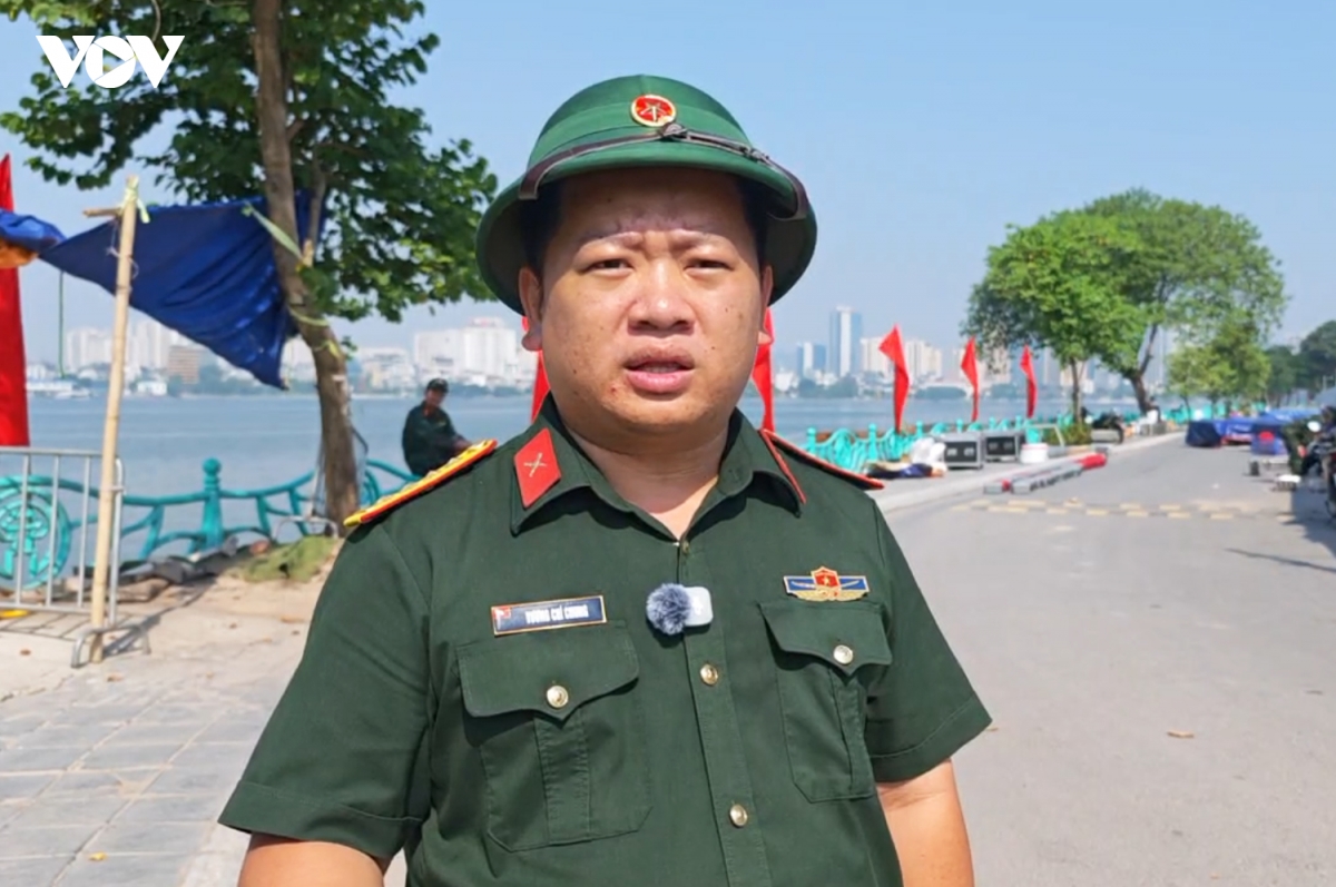 can canh tran dia phao hoa mung ky niem 72 nam ngay giai phong thu do hinh anh 10