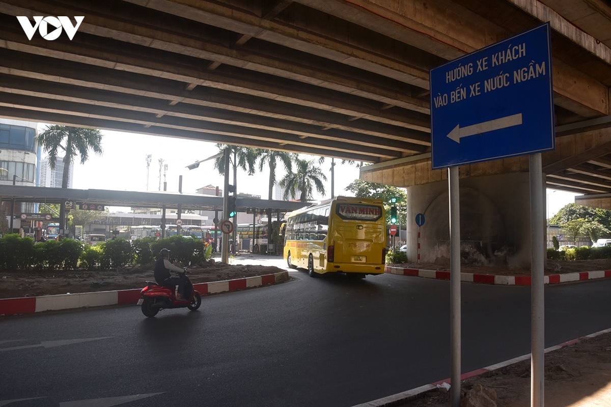 xen dai phan cach, mo rong duong, nut giao thong phia nam ha noi bot un tac hinh anh 11