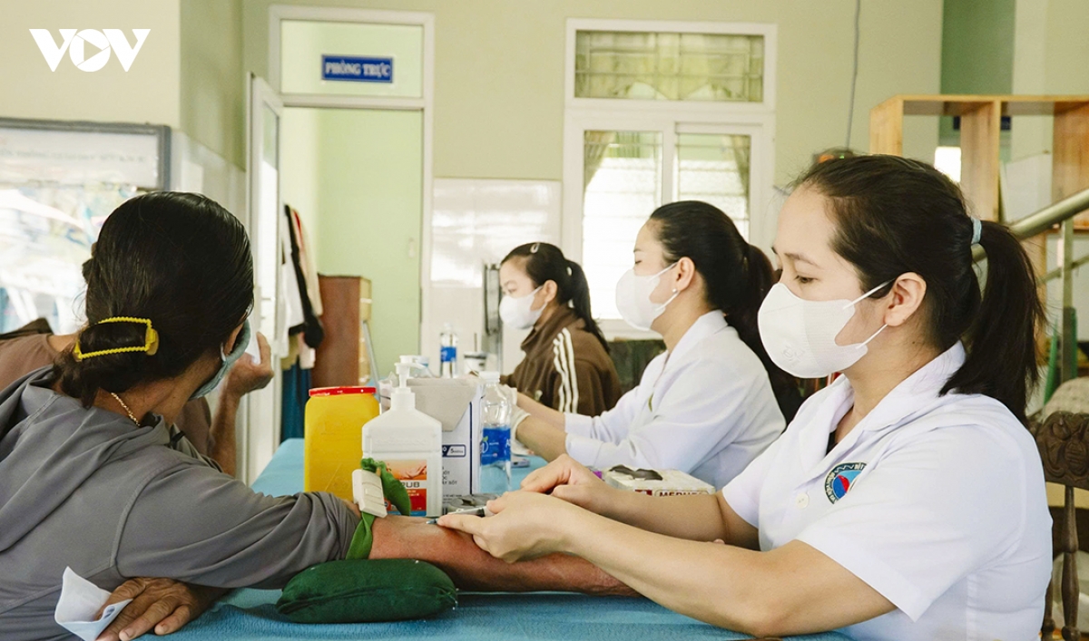 Da nang day manh kham suc khoe dinh ky cho hoc sinh hinh anh 3