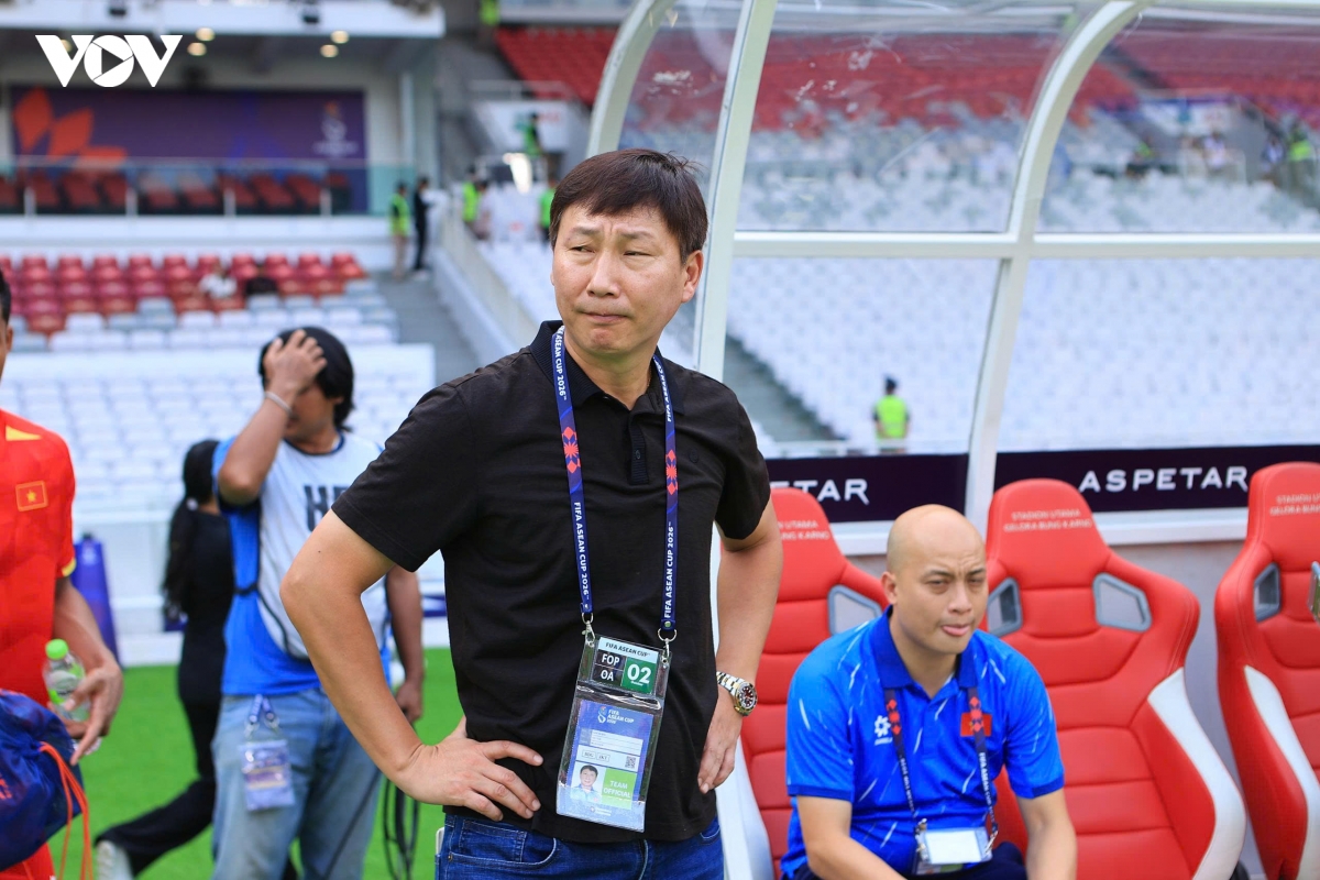 du am Dt viet nam 4-2 Dt pakistan nang trong mat bao hinh anh 2