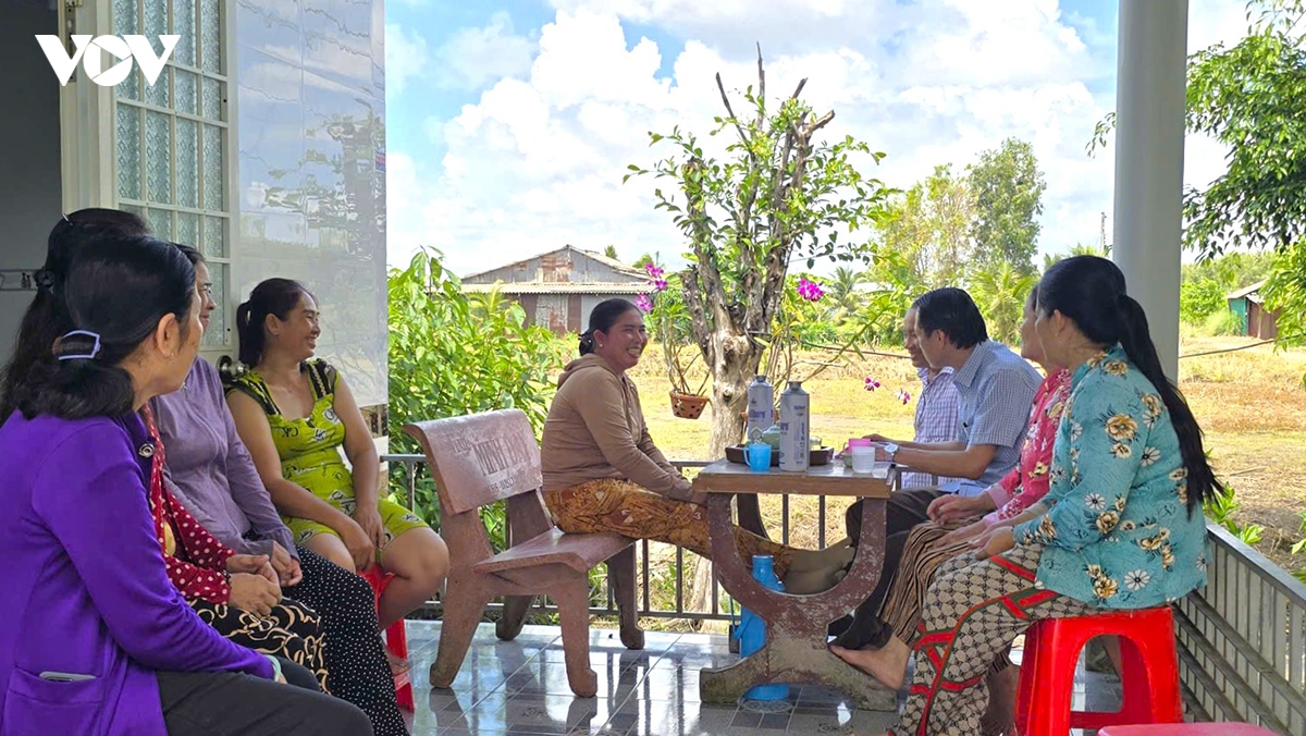 ca mau ho tro nguoi hoat dong khong chuyen trach nghi viec hinh anh 1