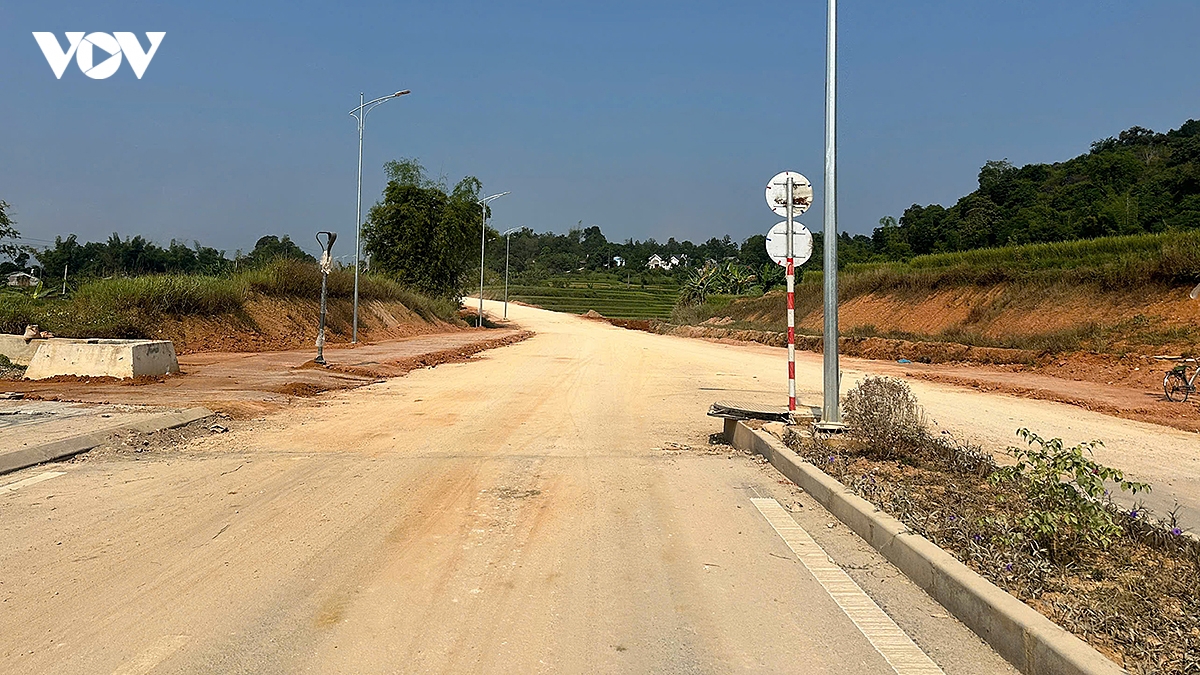 cao bang De xuat bo sung duong ket noi tuyen chinh duong tranh nuoc hai hinh anh 1