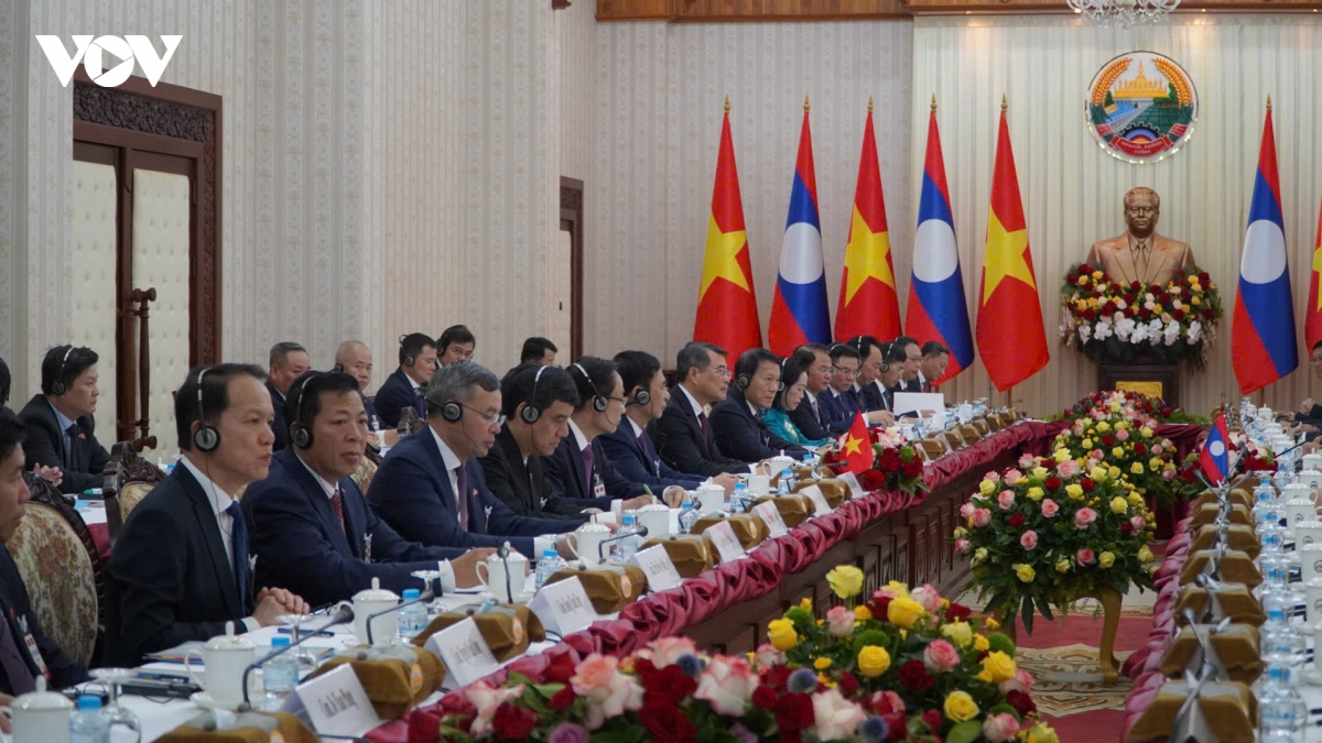 thu tuong le minh hung hoi dam thu tuong lao saleumxay kommasith hinh anh 3