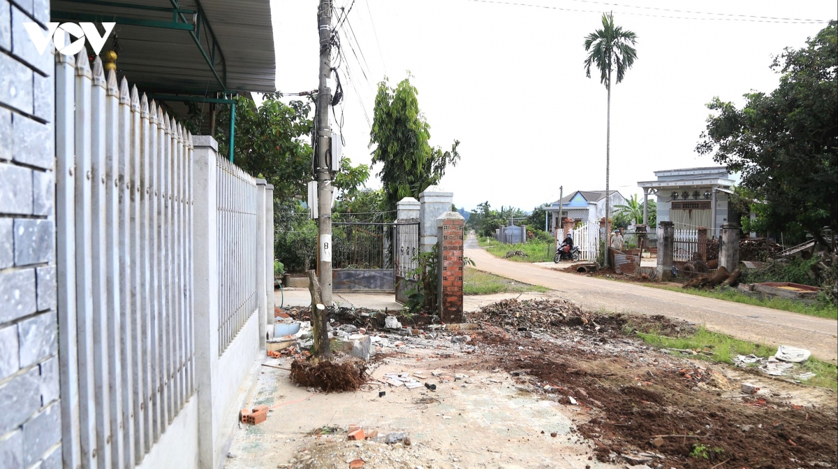 nguoi dan lam Dong dong thuan mo duong, cong trinh tang toc hinh anh 1