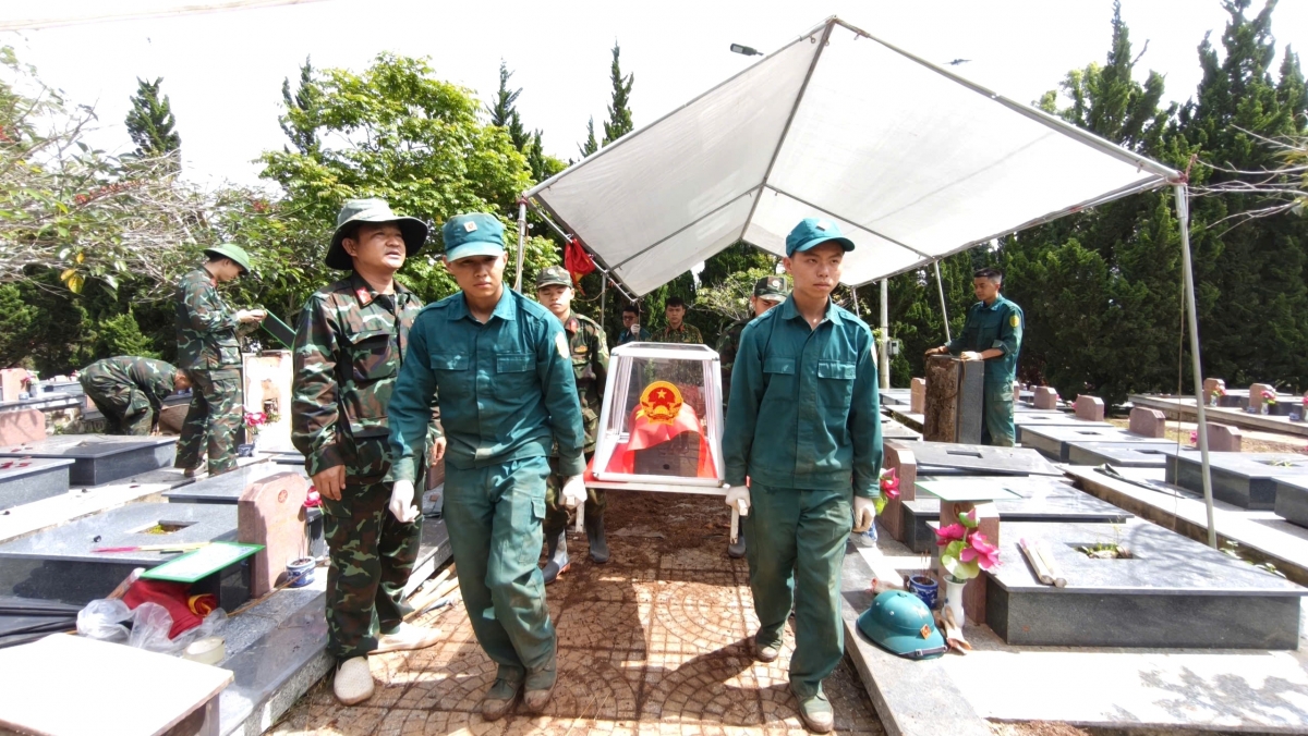 lam Dong dat muc tieu quy tap 100 hai cot liet si trong thoi gian toi hinh anh 3