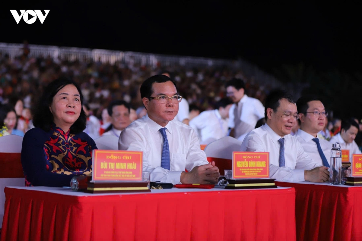 ninh binh ky niem 60 nam khuc trang ca muoi nu dan quan lam ha hinh anh 3
