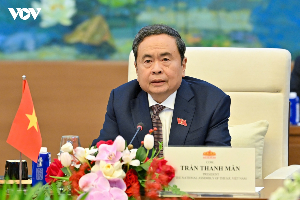 chu tich quoc hoi tiep thuong truc ban bi thu tU Dang nhan nhan cach mang lao hinh anh 7