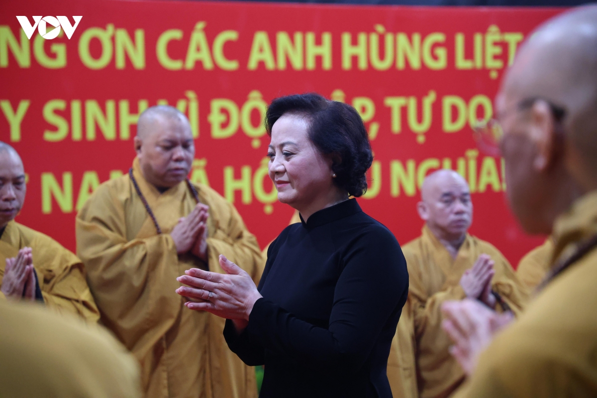 le cau nguyen tuong niem 731 liet si tai cong vien le thi rieng hinh anh 9