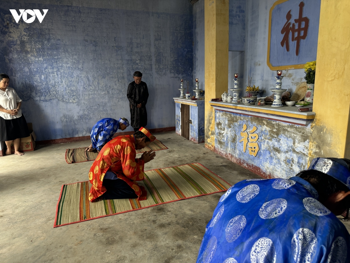 Lễ Tế thu và giỗ Tổ nghề muối ở Tuyết Diêm