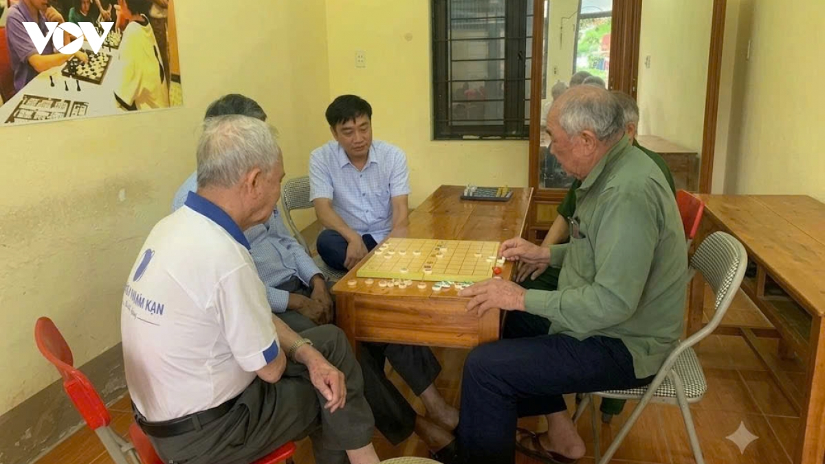 niem vui tu mo hinh y te 2 trong 1 cho nguoi cao tuoi hinh anh 2