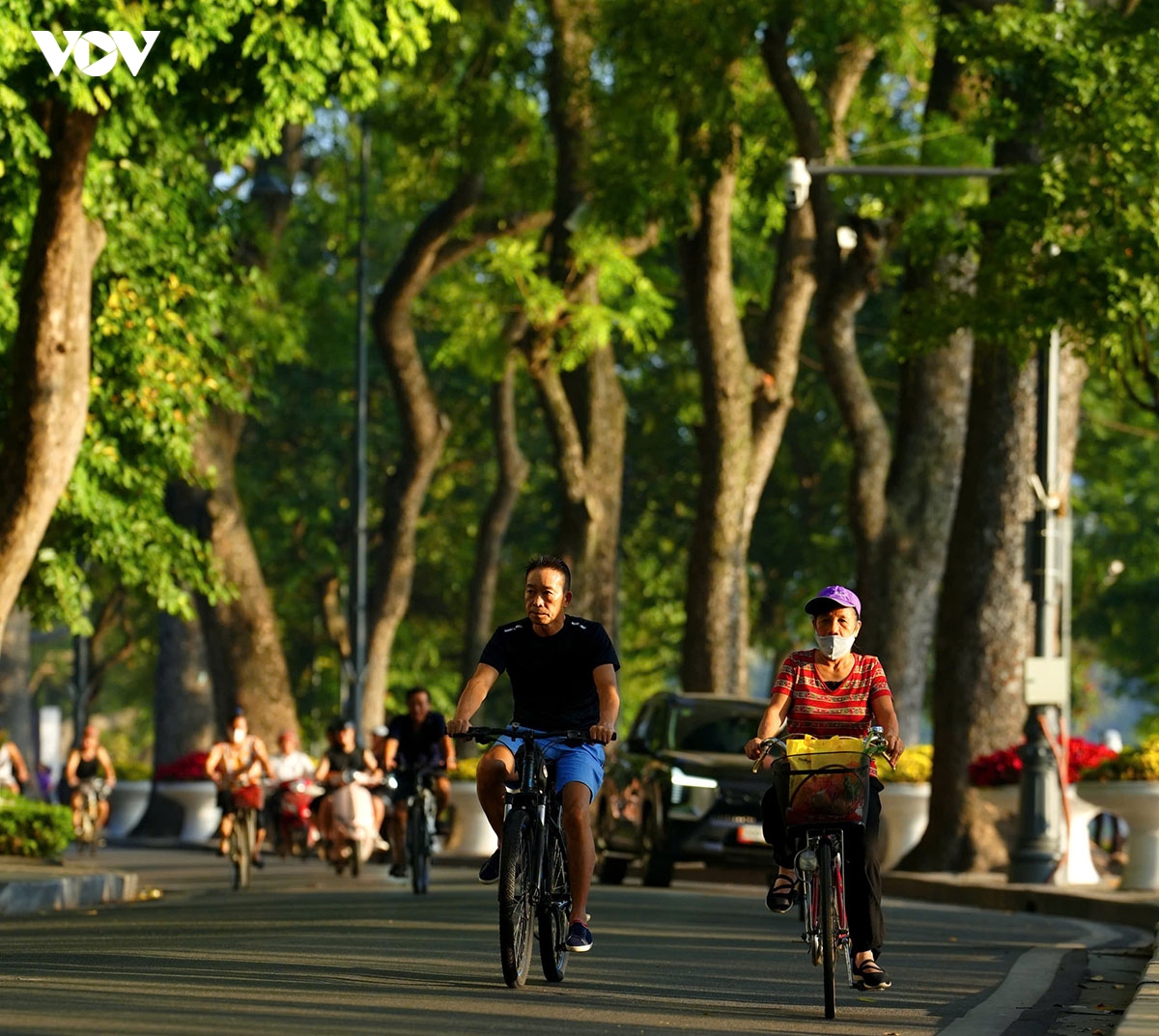lang man nang som thu ha noi hinh anh 13