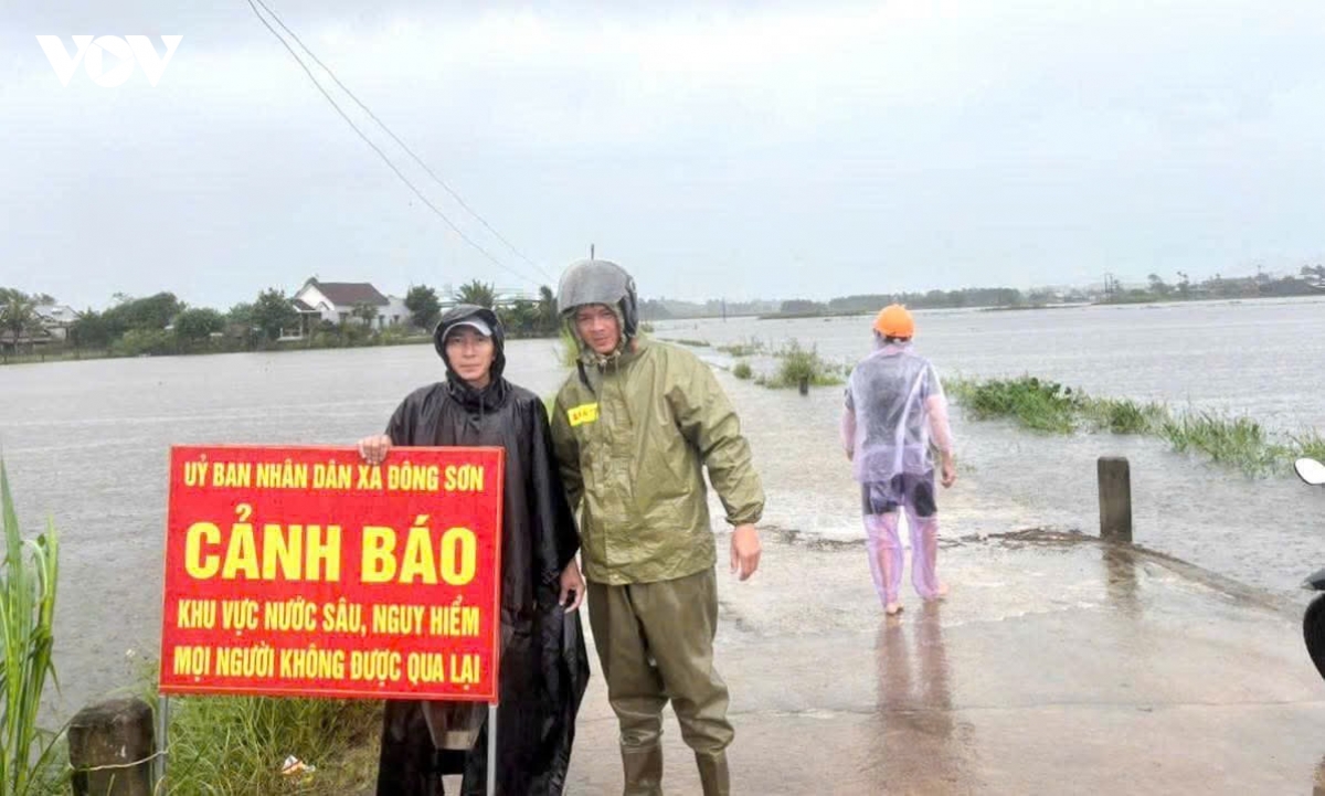 mua lon gay ngap cuc bo tai nhieu khu dan cu o quang ngai hinh anh 4