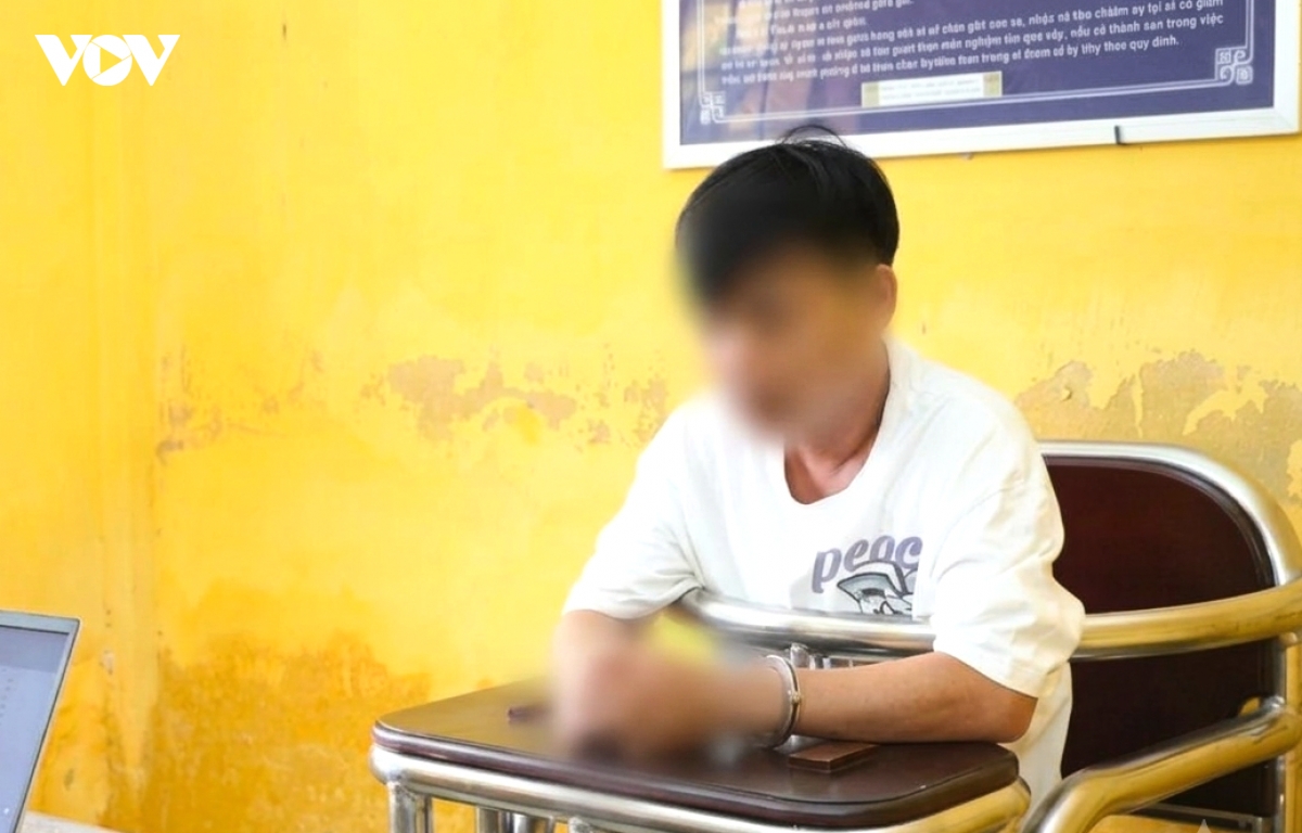Cà Mau: Khởi tố, bắt tạm giam đối tượng chém mẹ con cô giáo thương vong