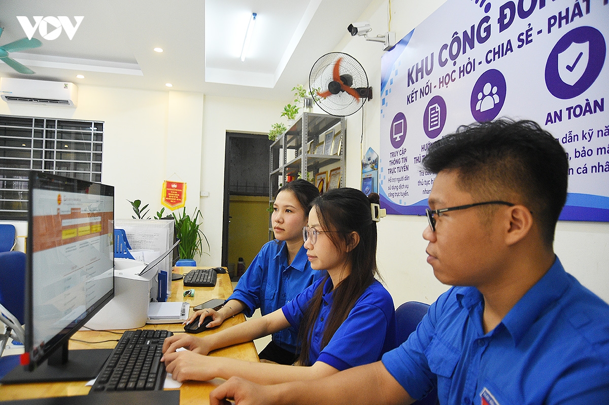nha van hoa to dan pho xuan la 2 Diem hen van hoa va cong nghe hinh anh 13