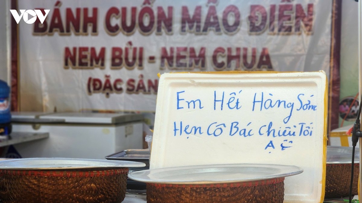 nguoi son la thich thu kham pha food tour tai le hoi ca phe hinh anh 11