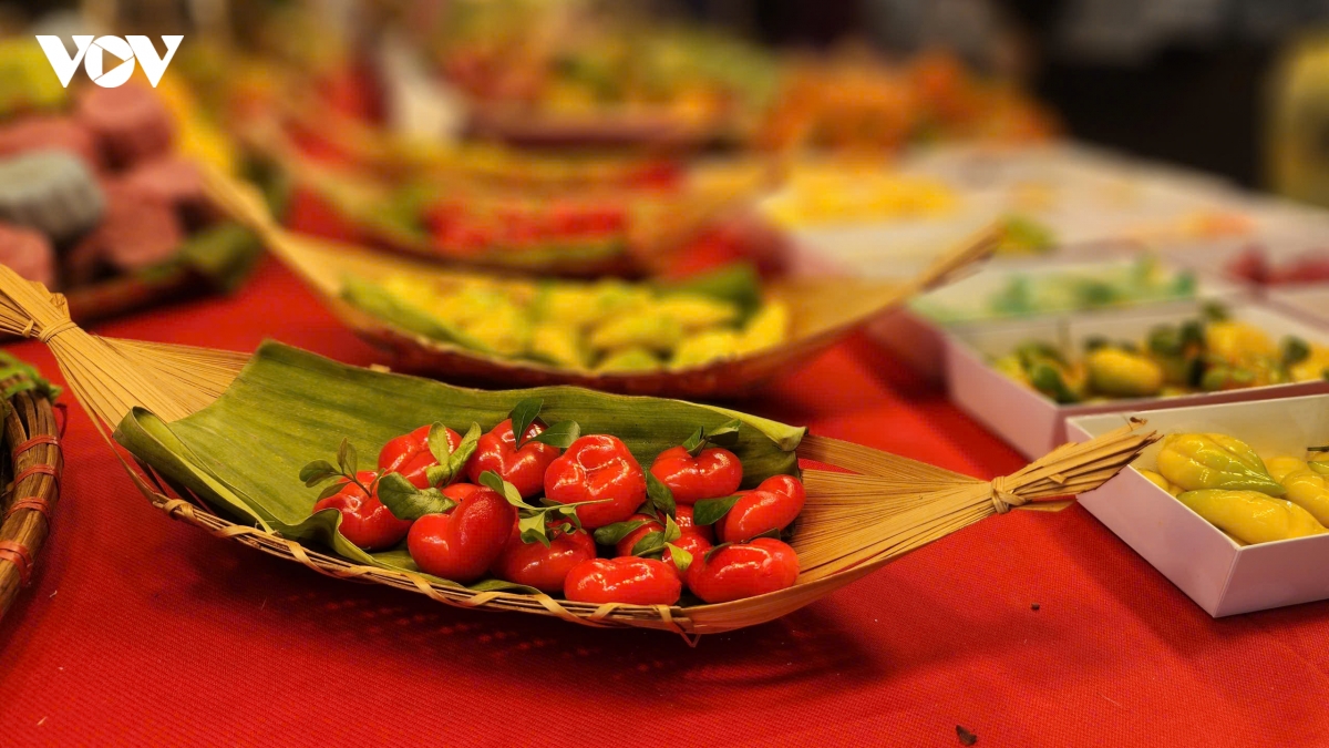 nguoi son la thich thu kham pha food tour tai le hoi ca phe hinh anh 9