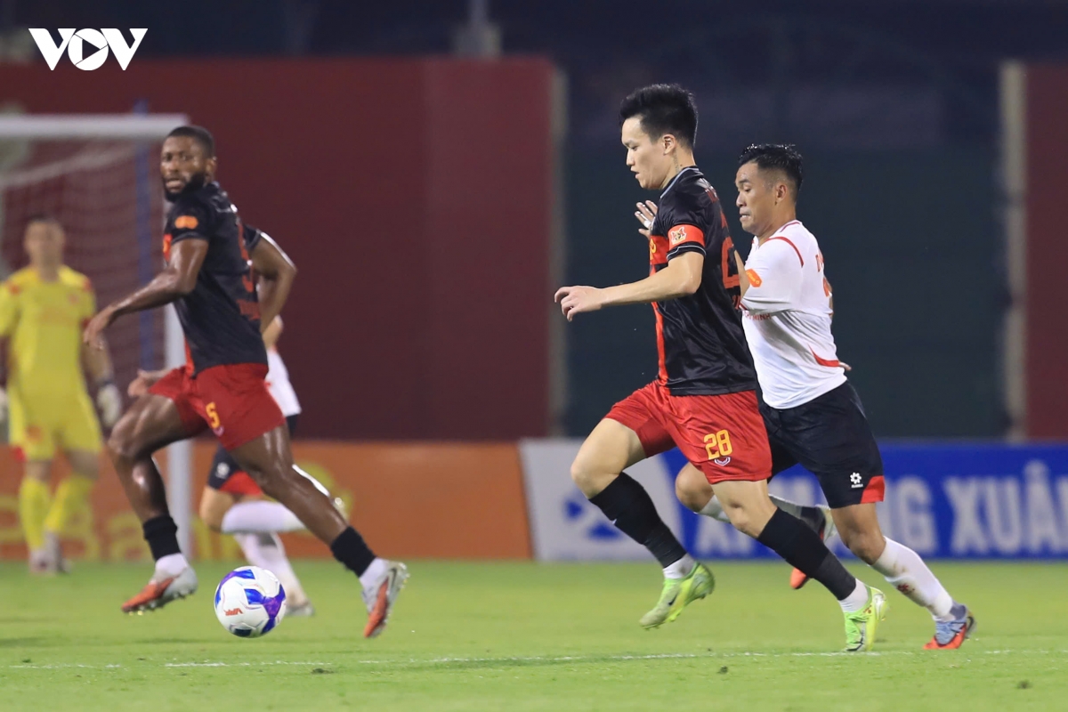 ket qua v-league clb ca tp.hcm thang kich tinh ninh binh, ha noi fc thua Da nang hinh anh 18