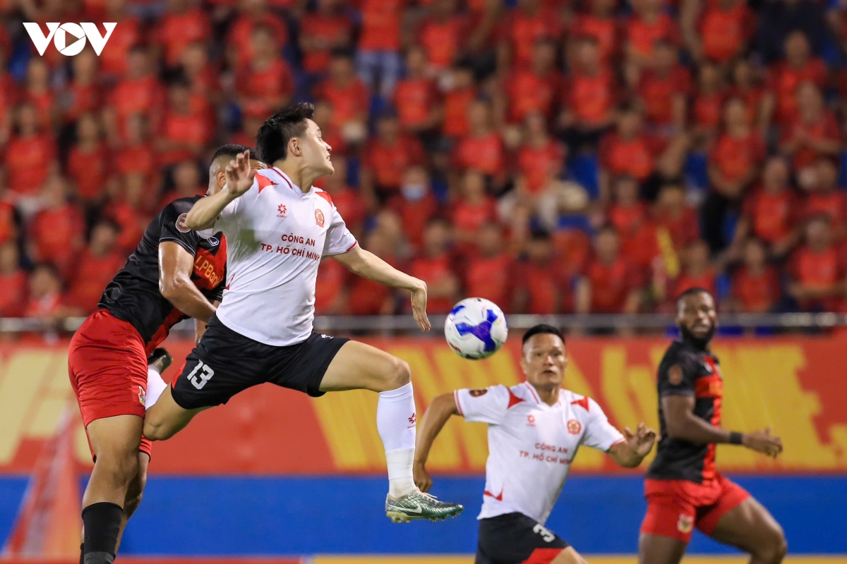 ket qua v-league clb ca tp.hcm thang kich tinh ninh binh, ha noi fc thua Da nang hinh anh 12