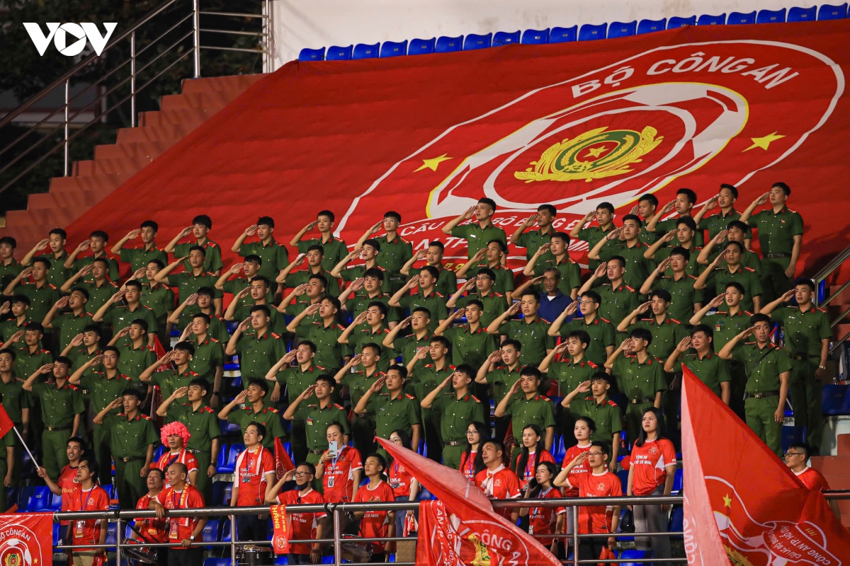 ket qua v-league clb ca tp.hcm thang kich tinh ninh binh, ha noi fc thua Da nang hinh anh 10