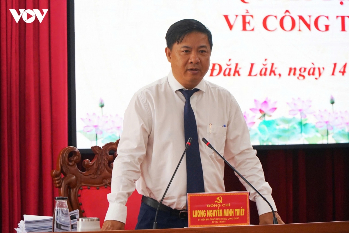 Dak lak cong bo quyet dinh cua ban bi thu ve cong tac can bo hinh anh 2