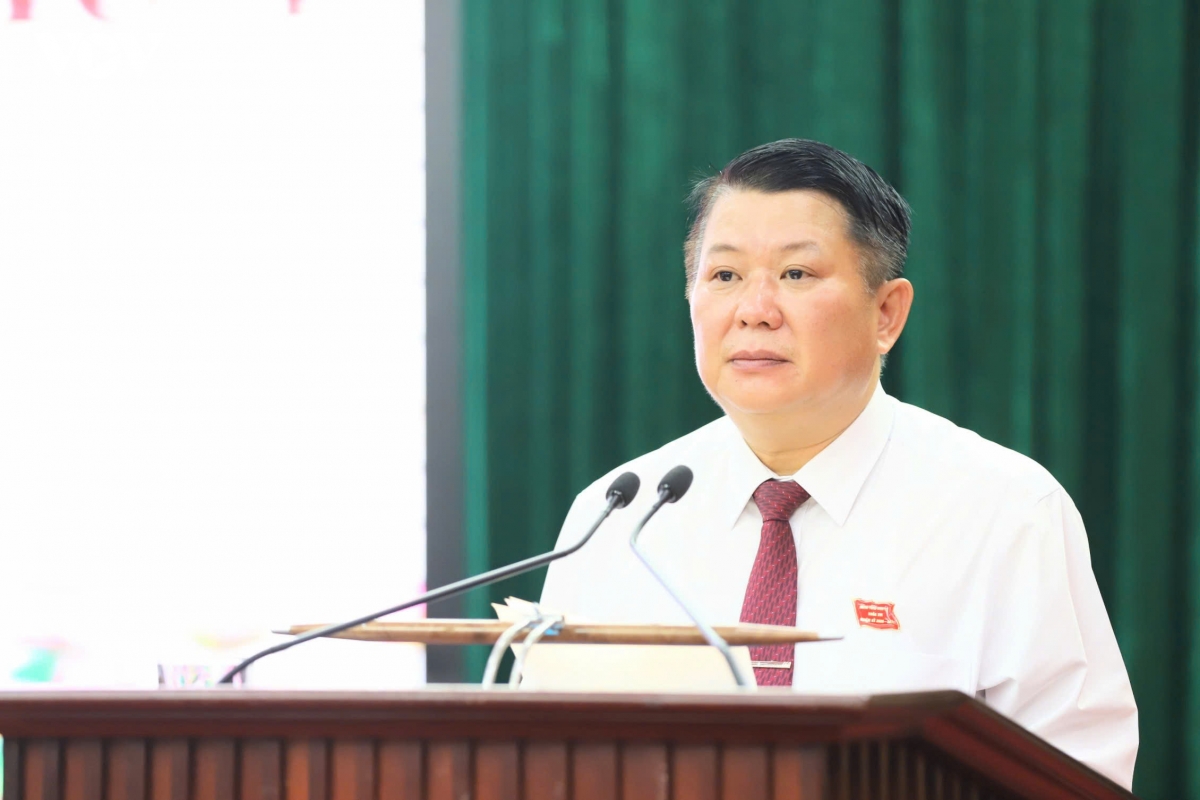 son la xem xet 23 nghi quyet, don luc dat muc tieu tang truong 8 hinh anh 2