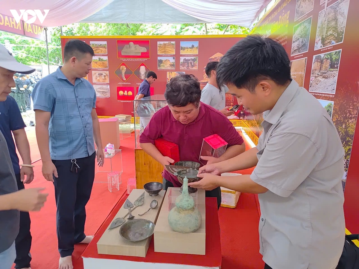 Dam bao an ninh, trat tu cho le hoi kate tai thap po sah inu o lam Dong hinh anh 4