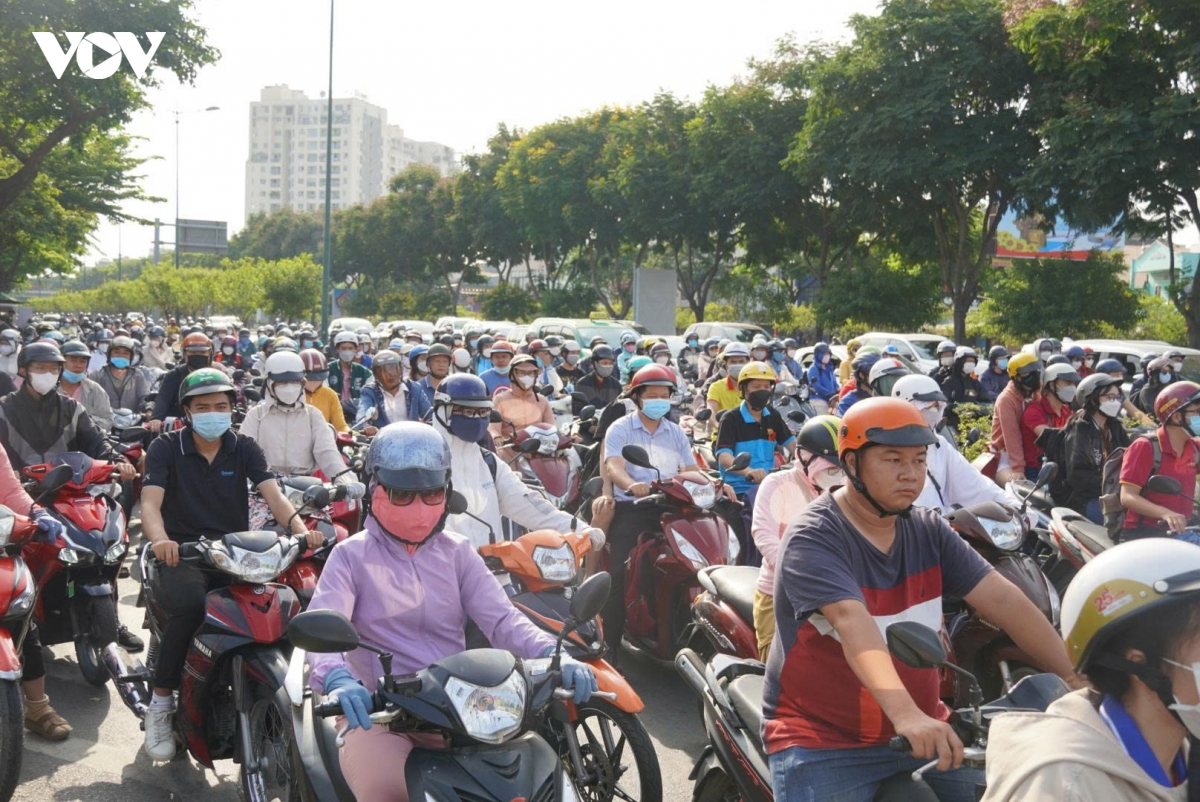 TP.HCM phân làn linh hoạt trên đường Trường Chinh, Phạm Văn Đồng