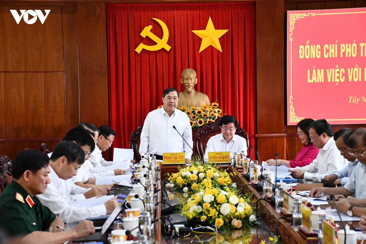 pho thu tuong thuong truc ung ho tay ninh len thanh pho truc thuoc trung uong hinh anh 1