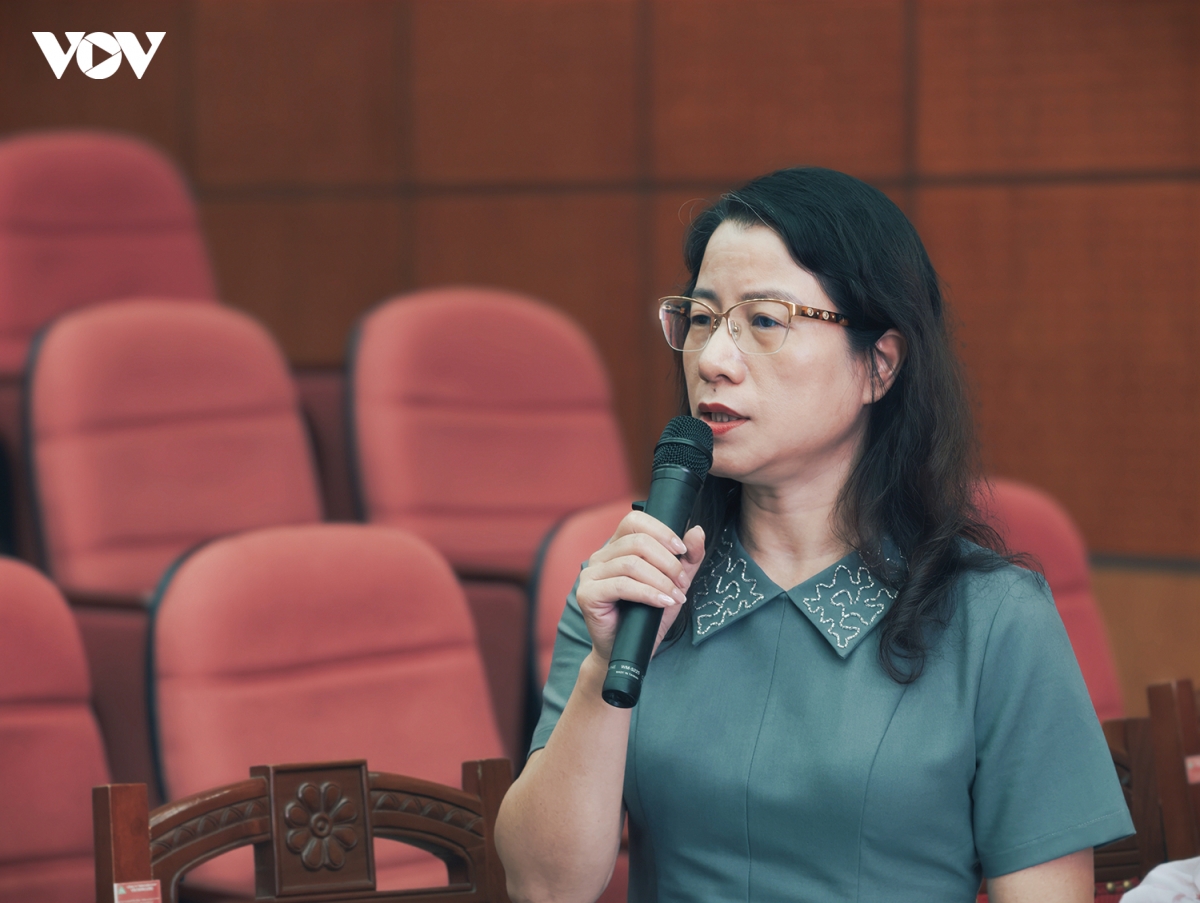 Những nhân viên y tế nào sẽ có lộ trình nâng phụ cấp lên 100%?