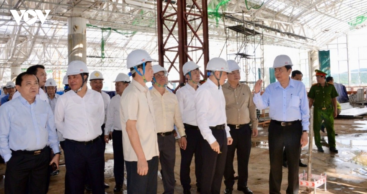 na president inspects progress of projects serving apec 2027 picture 1