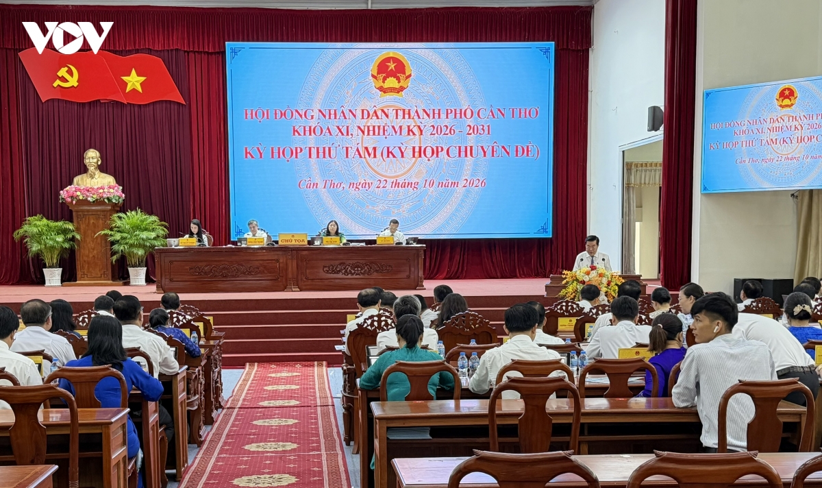 hDnd thanh pho can tho thong qua 12 nghi quyet quan trong hinh anh 1
