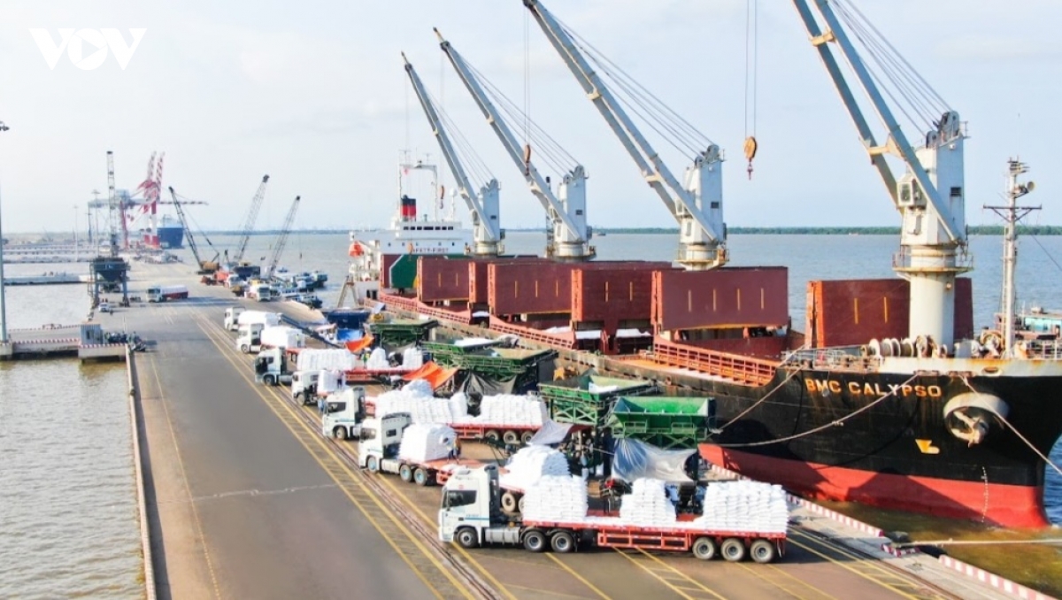 xuat nhap khau dat 27 ty usd, them dong luc tang truong cho tay ninh hinh anh 1