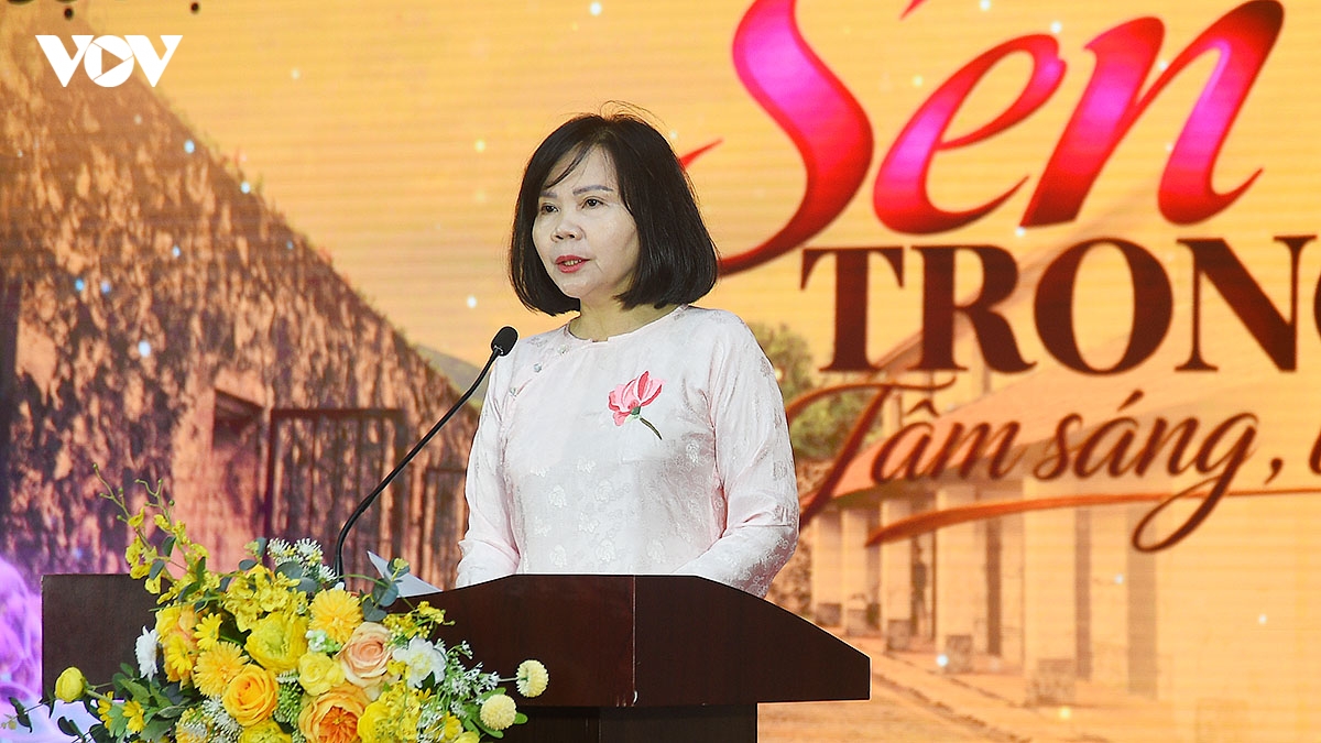 trien lam sen trong da tam sang, long son giao duc truyen thong cho the he tre hinh anh 10