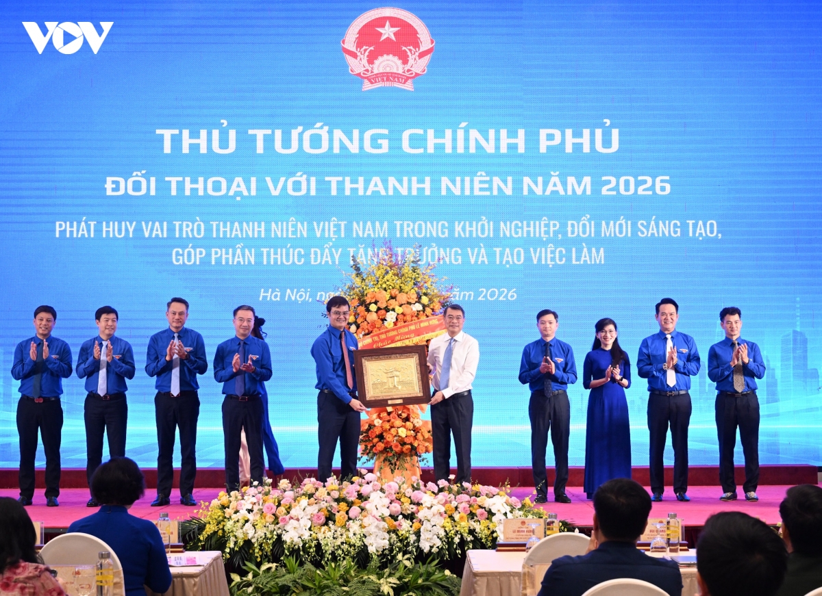 thu tuong chinh phu le minh hung doi thoai voi thanh nien viet nam hinh anh 6
