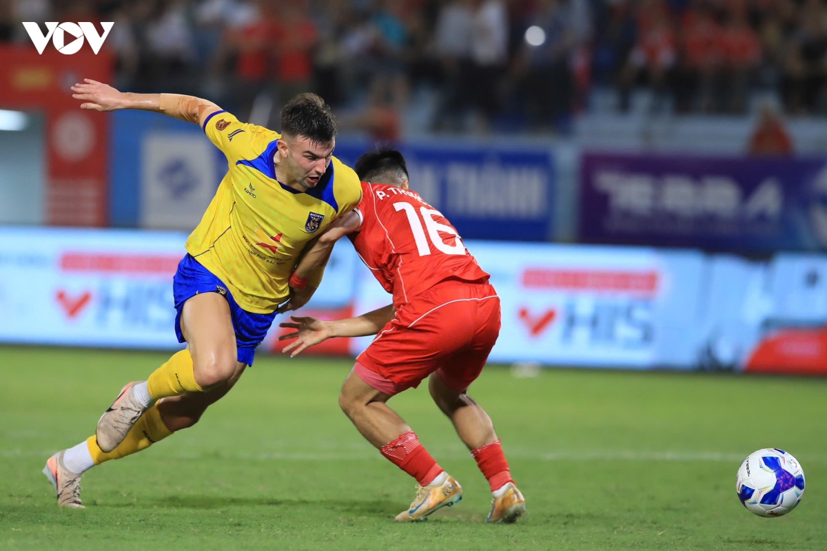 the cong viettel danh roi chien thang truoc 10 nguoi cua bac ninh fc hinh anh 12