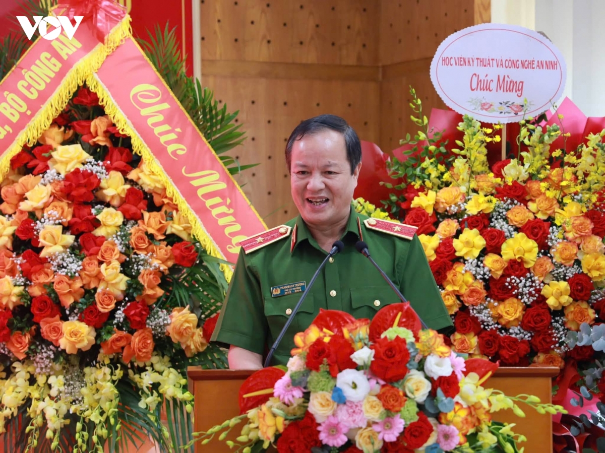 xay dung la chan an ninh tren khong gian so hinh anh 1