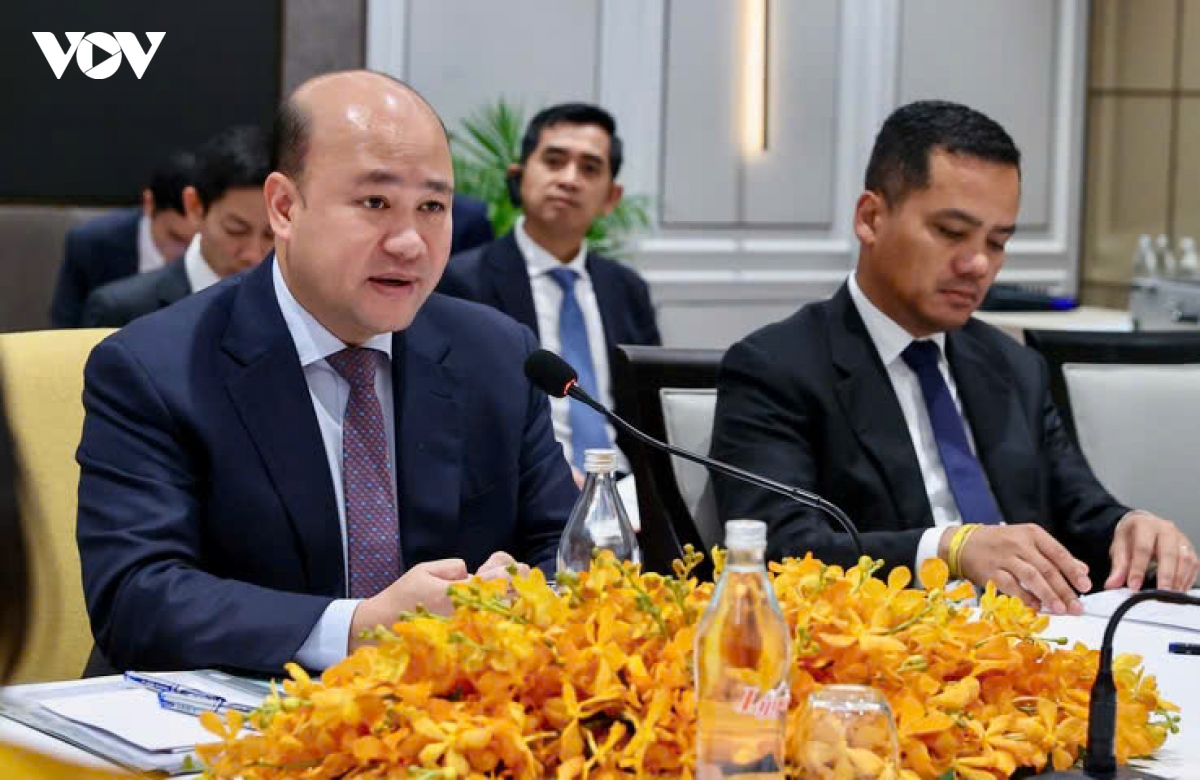 thu tuong le minh hung tiep pho thu tuong, chu tich hoi lhtn campuchia hinh anh 3