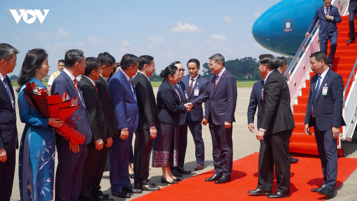 thu tuong le minh hung den thu do vieng chan bat dau chuyen tham chinh thuc lao hinh anh 4