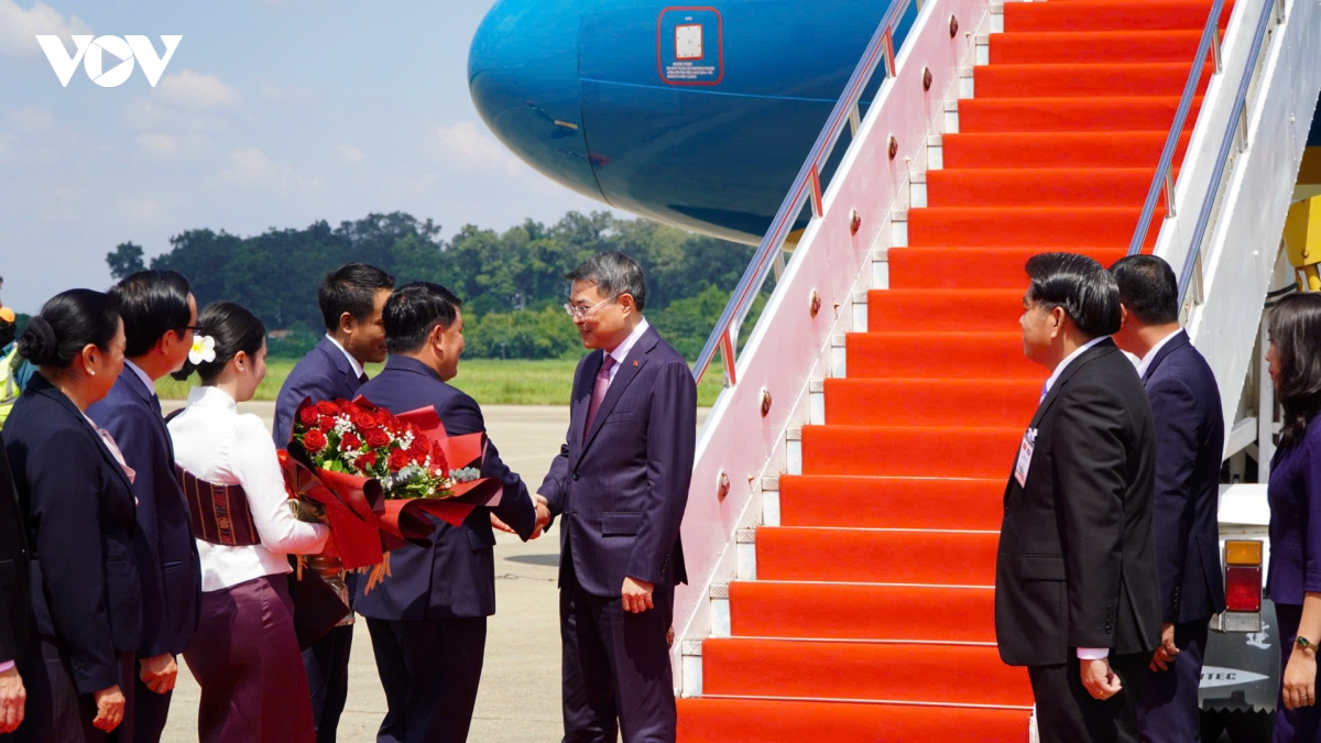 thu tuong le minh hung den thu do vieng chan bat dau chuyen tham chinh thuc lao hinh anh 3