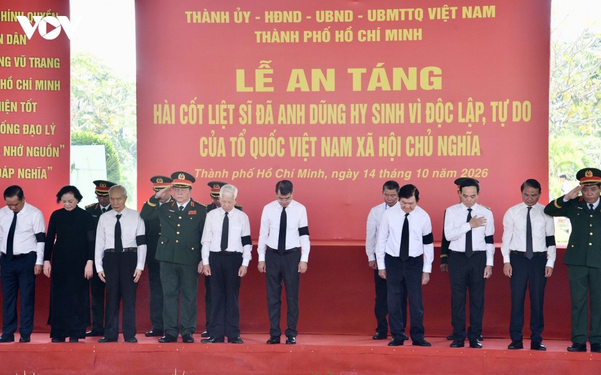 thu tuong du le an tang hai cot liet si tai nghia trang liet si thanh pho ho chi minh hinh anh 5