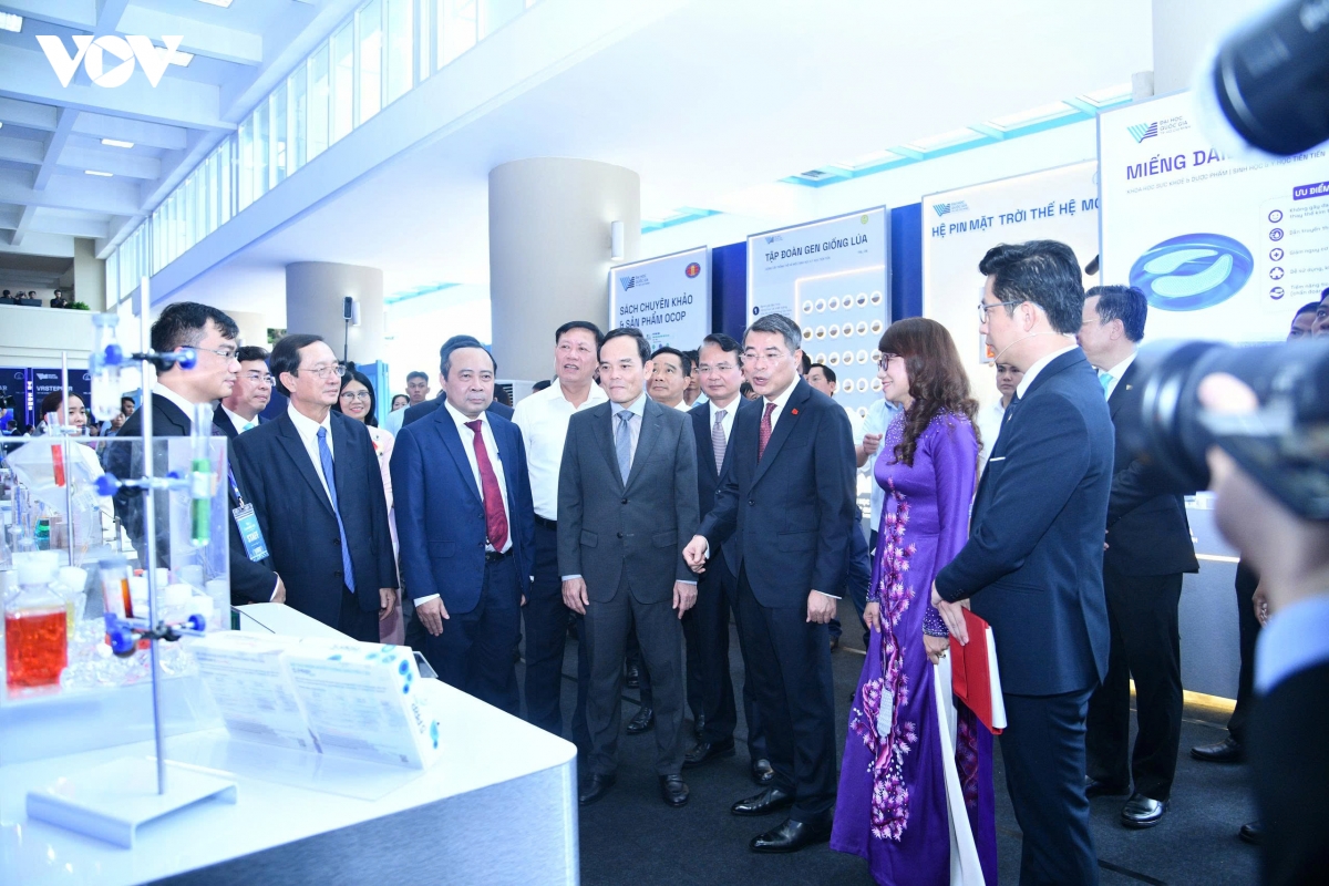 thu tuong du le khai khoa nam 2026 cua Dai hoc quoc gia tp.hcm hinh anh 2