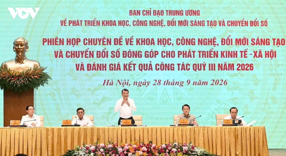 Xử lý các nhiệm vụ chậm, muộn về khoa học, công nghệ, đổi mới sáng tạo và CĐS