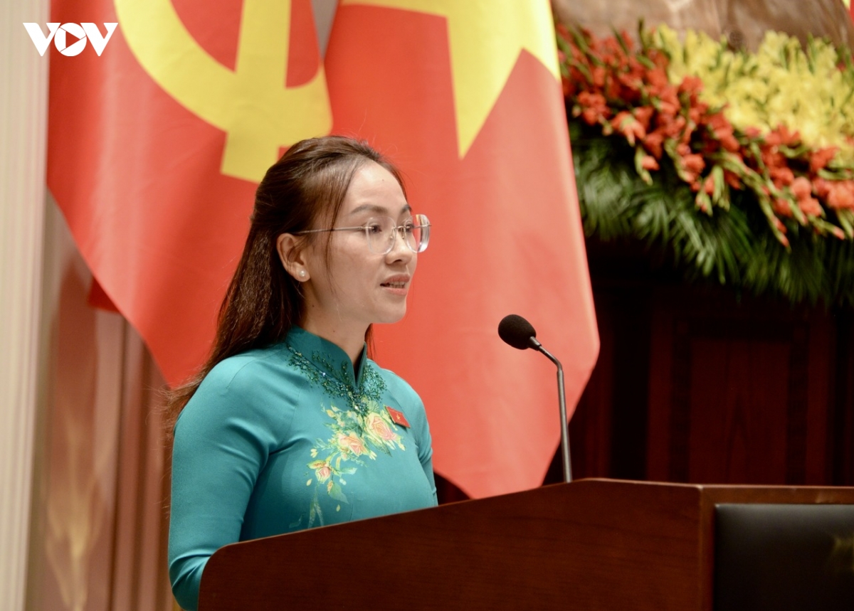 nu dai bieu quoc hoi can chu dong de xuat sang kien vi loi ich chung hinh anh 3