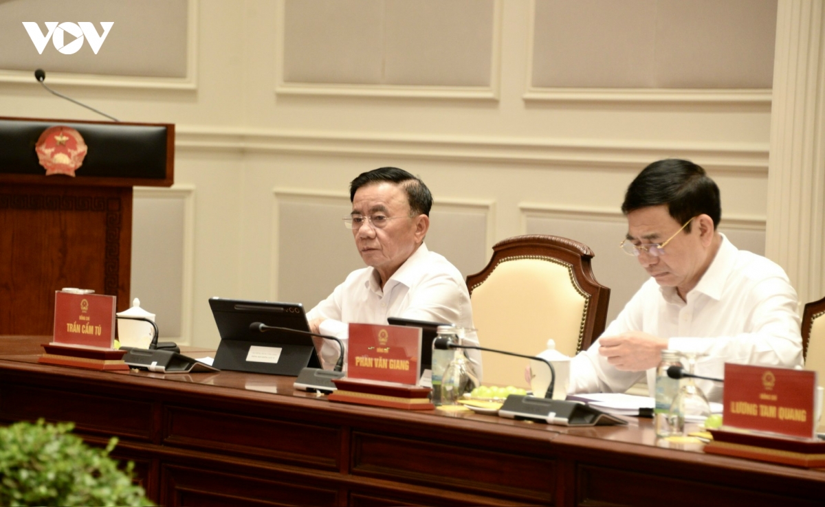 tong bi thu, chu tich nuoc hop ban chi dao t.U ve doi ngoai va hoi nhap quoc te hinh anh 4